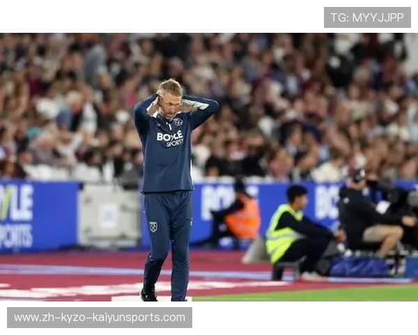 英超狼队的教练：狼队主教练的执教思路与赛季成绩 (2)